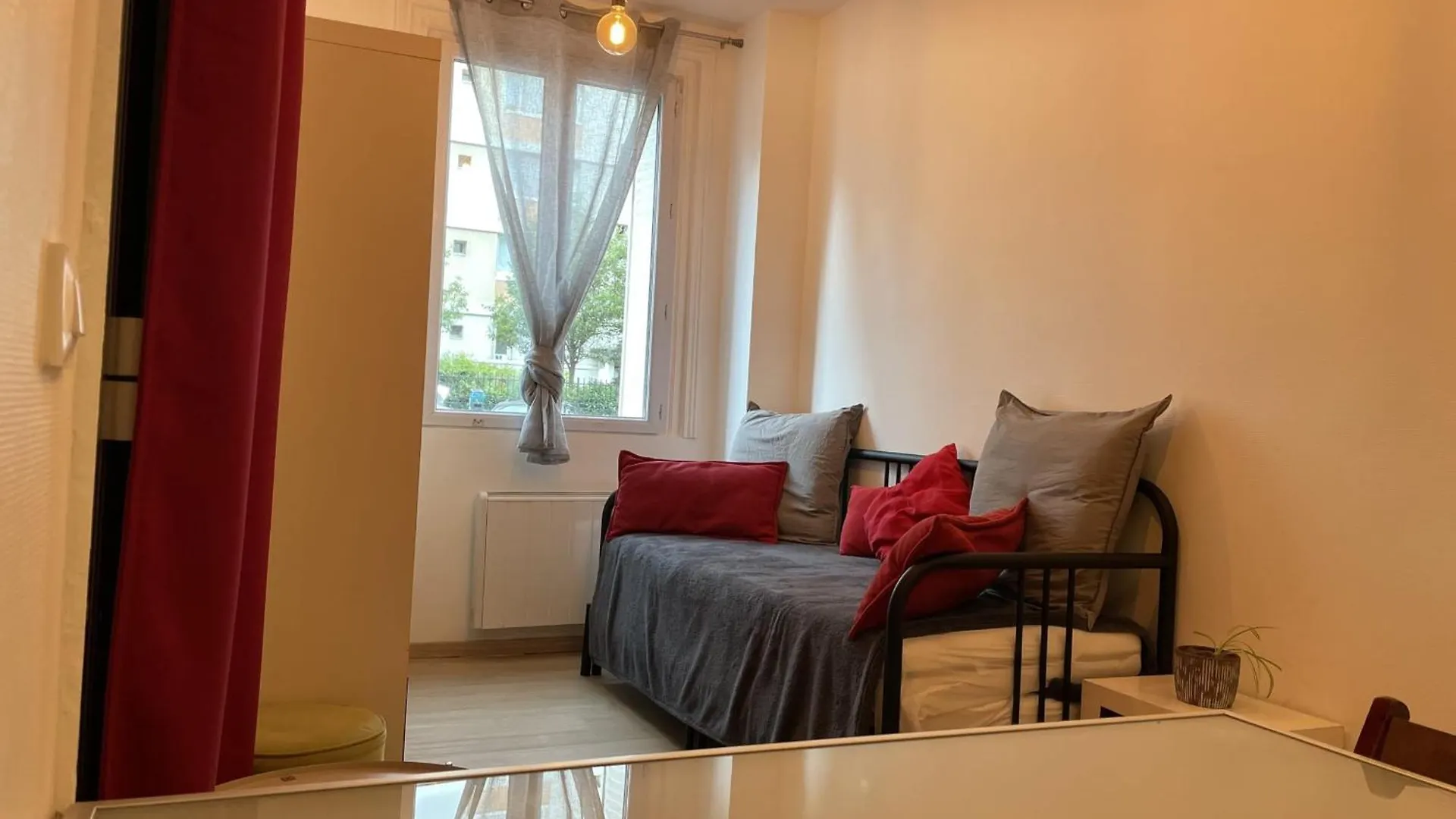 Close To The Park Georges Brassens Apartment *